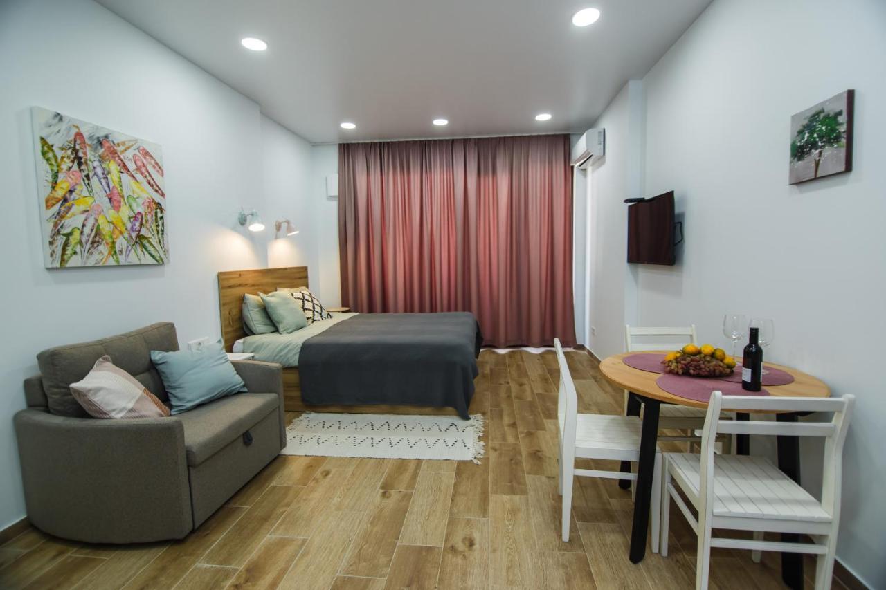 באטומי Next Orange Apartments 3-08 מראה חיצוני תמונה